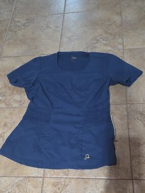 Women’s Navy Short-Sleeve Scoop Neck Scrub Top And Bottom by Jaanuu